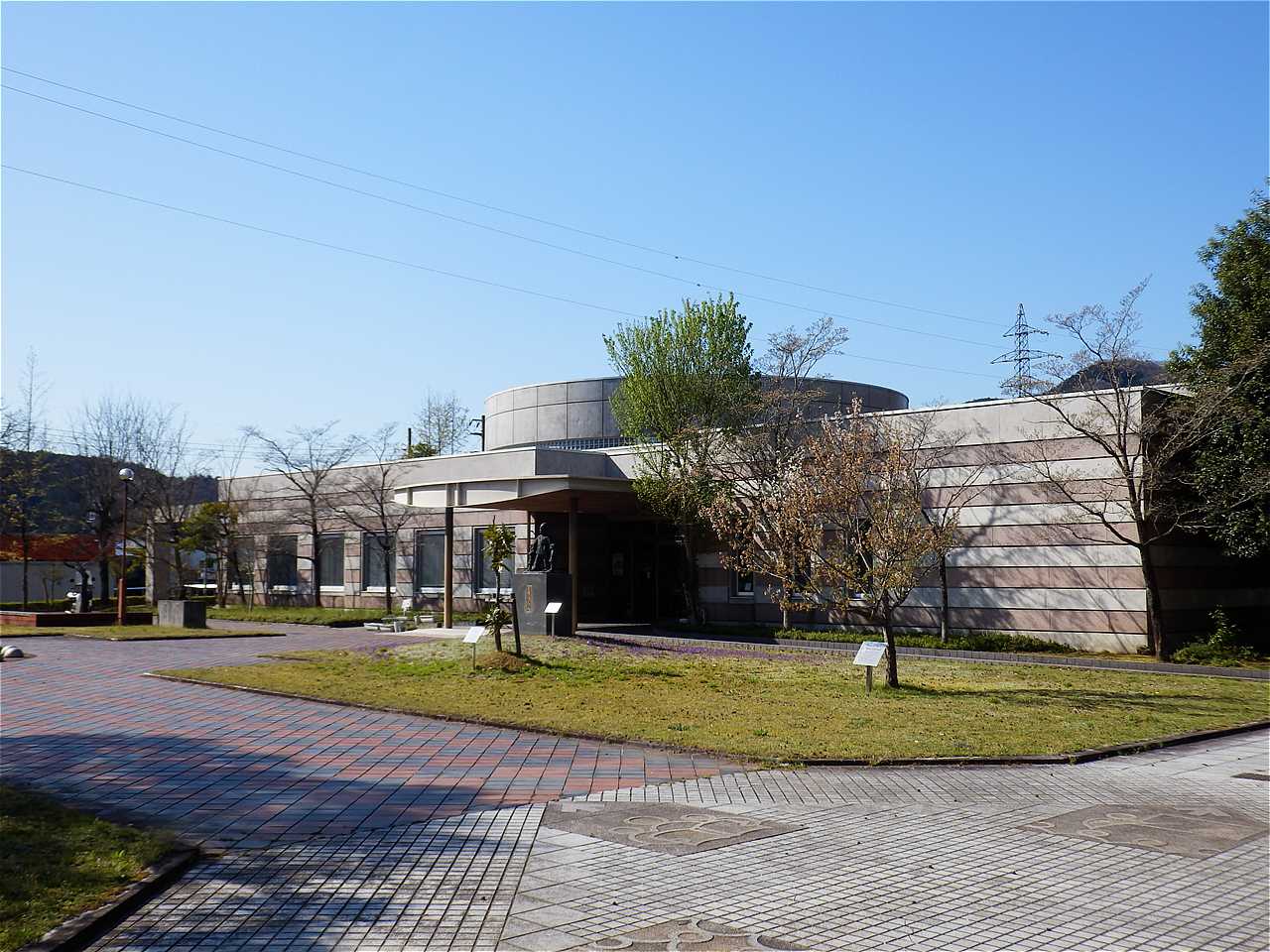 朝来市和田山図書館