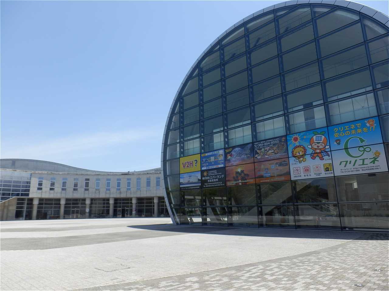 愛媛県立図書館（仮設図書館）