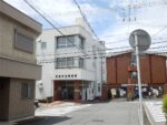 五條市立図書館