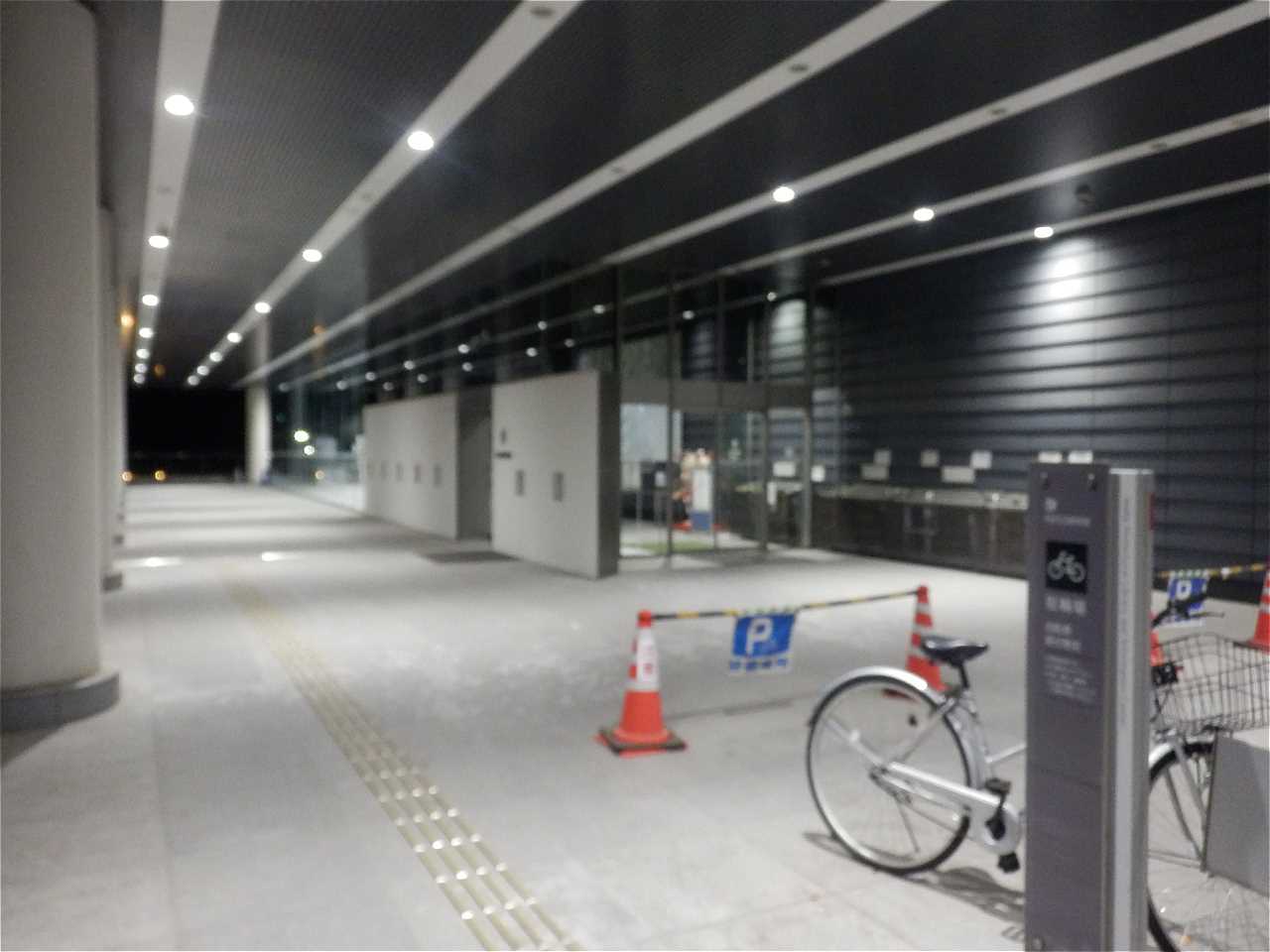 奈良県立図書情報館