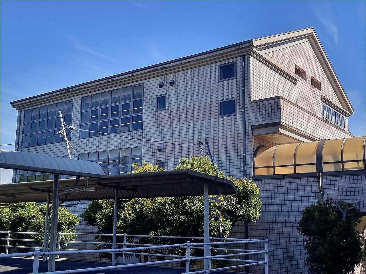 奈良大学図書館