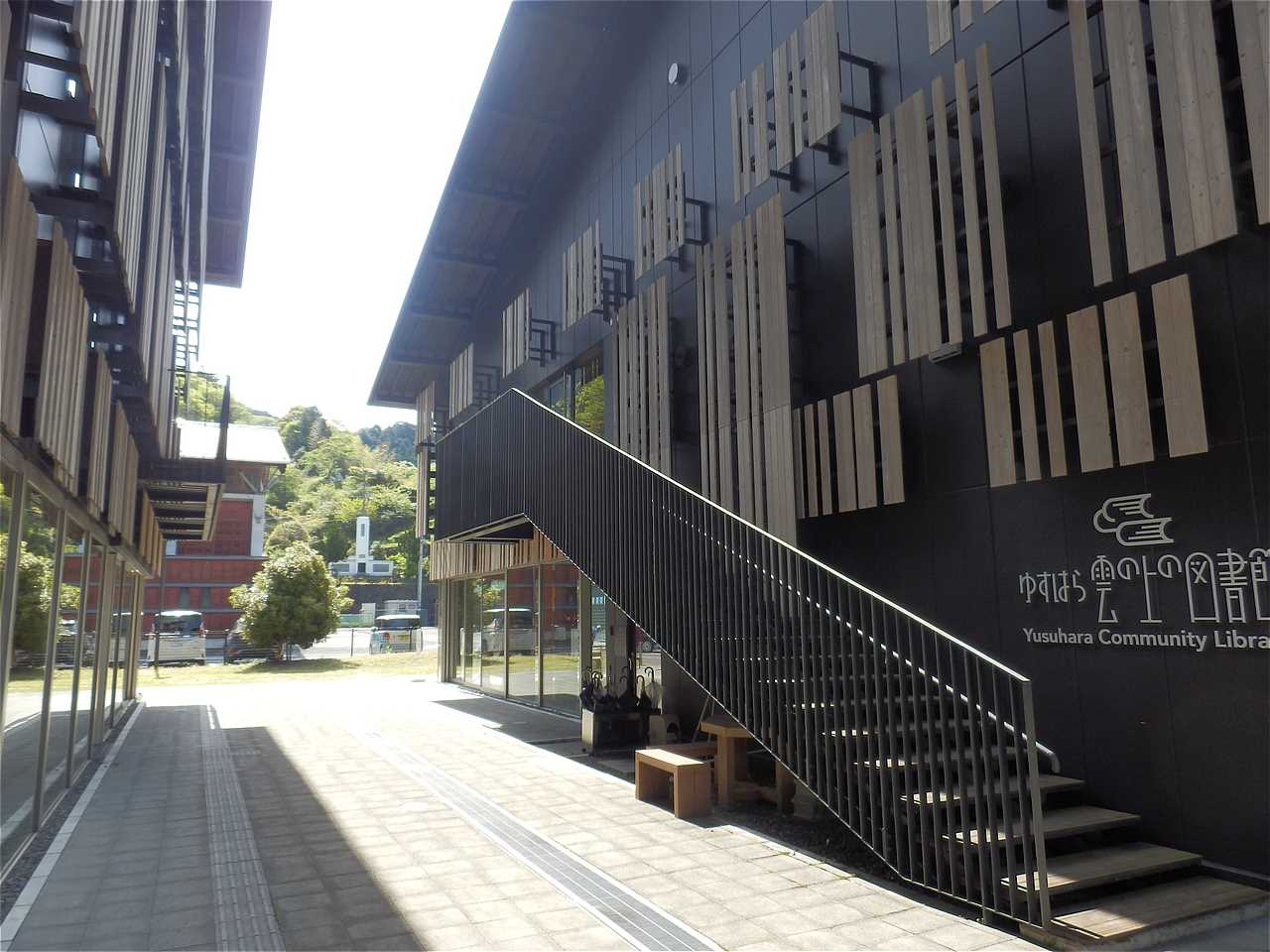 雲の上の図書館