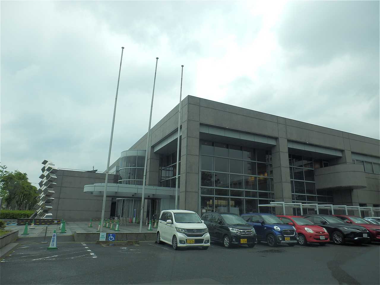 和歌山県立図書館